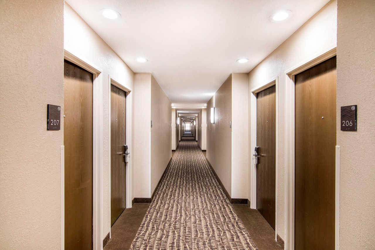 Comfort Inn & Suites Junction City - Near Fort Riley Екстер'єр фото